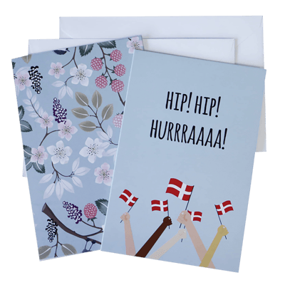 KORT MED KUVERT 15X10 CM 4 STK HURRA OG BLOMSTER
